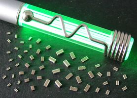 MURATA LLL185R71A104MA01L